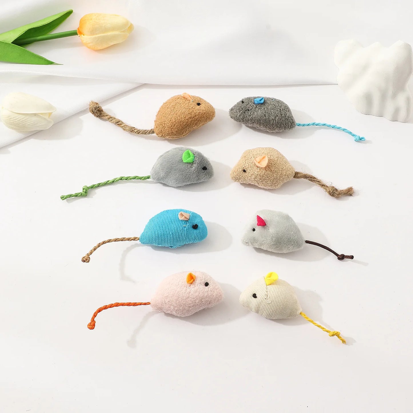 Interactive Cat Toy Mouse with Catnip – Plush Bite-Resistant, Scratch-Proof, Rattle Toy for Cats & Kittens