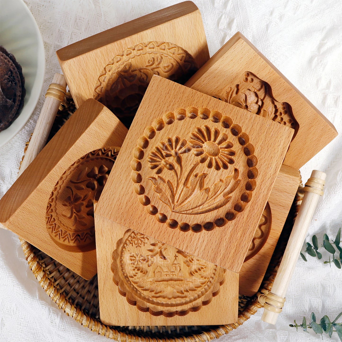 Wooden 3D Cookie Mold with Flower Patterns, DIY Carved Embossed Cookie Cutter for Baking Fondant, Cake, and Biscuits