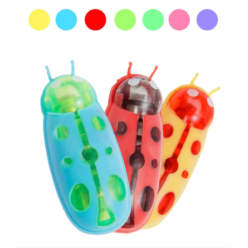 Mini Electric Bug Cat Toy, Interactive Ladybird Beetle Walking Insect Toy for Cats and Dogs, Cute Pet Playing Supplies